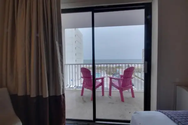 Flamingo Motel 4